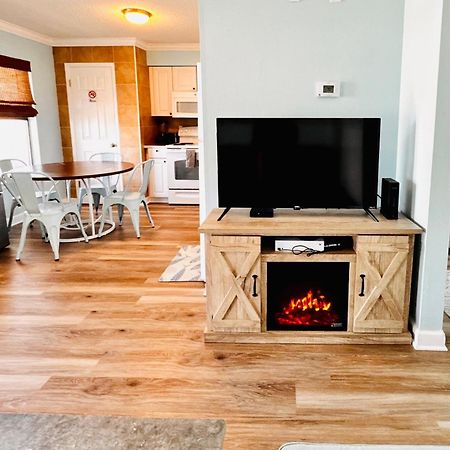 Renovated Condo With Pool And Exclusive Beach Access 굴프 쇼어스 외부 사진